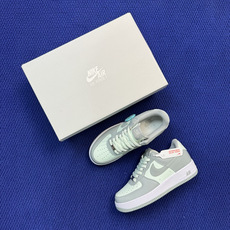 3A空军!第656色:绿色 Nike Air Force 1 Low 百分百原鞋开发!PT市场真正匠心空军! 货号:FJ 3A空军!第656色:绿色 Nike Air Force 1 Low 百分百原鞋开发!PT市场真正匠心空军! 货号:FJ