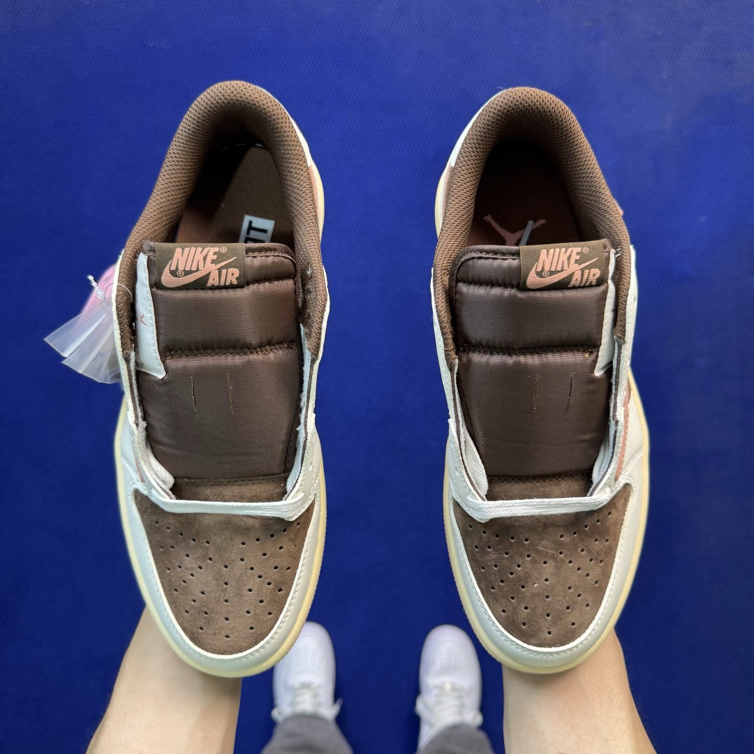 性价比头层aj1！长期补货 Nike Air Jordan 1 low 低帮 倒钩深棕粉 货号DZ4137-206 尺码