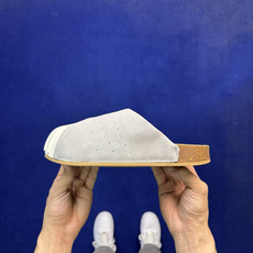 阿迪勃肯鞋拖鞋 第14色:翻毛皮灰色贝壳头 adidas originals Adimule Superstar 一脚蹬 阿迪勃肯鞋拖鞋 第14色:翻毛皮灰色贝壳头 adidas originals Adimule Superstar 一脚蹬