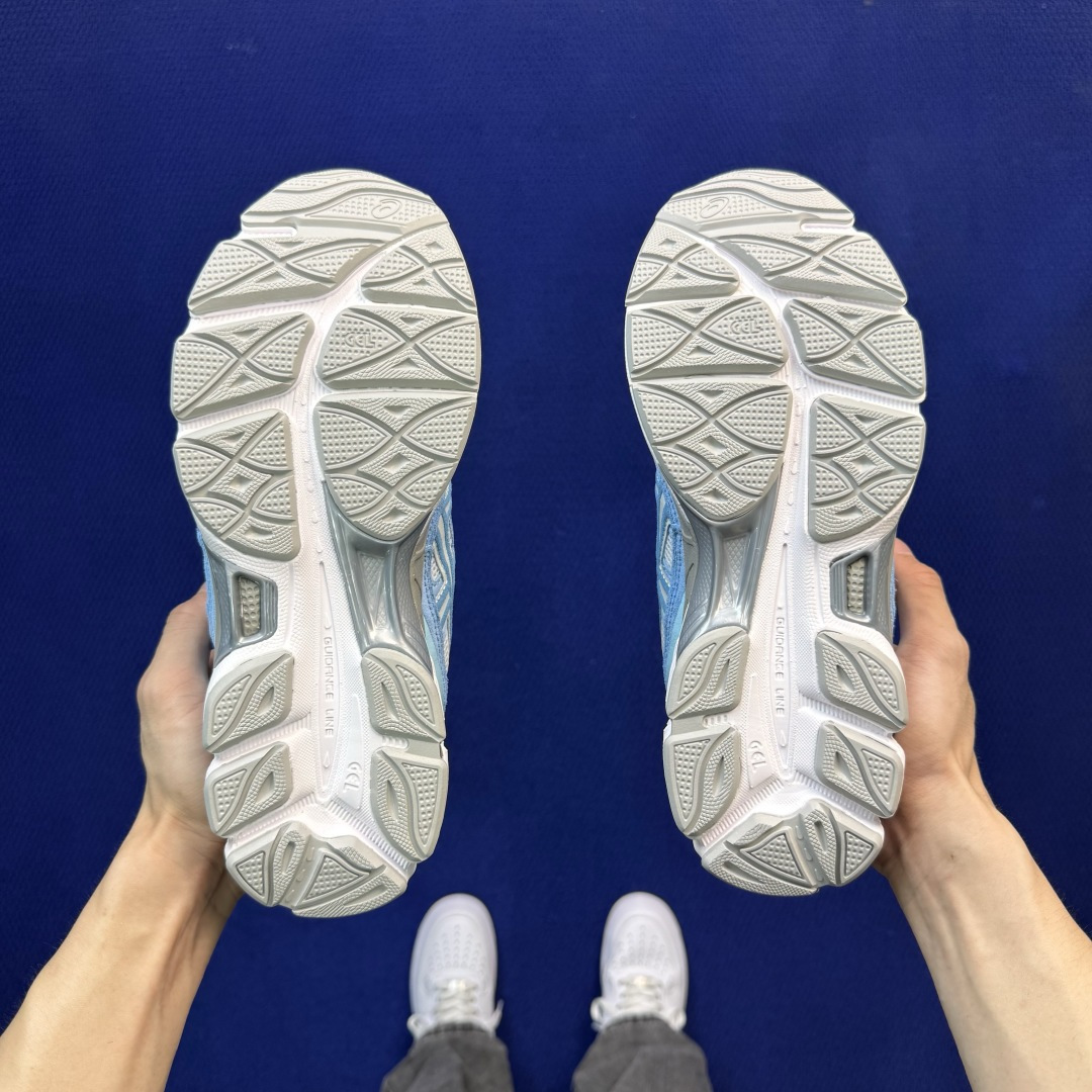 亚瑟士ASICS GEL-NYC系列 复古休闲鞋 第14色:1203A383-108 尺码：36-46带半码