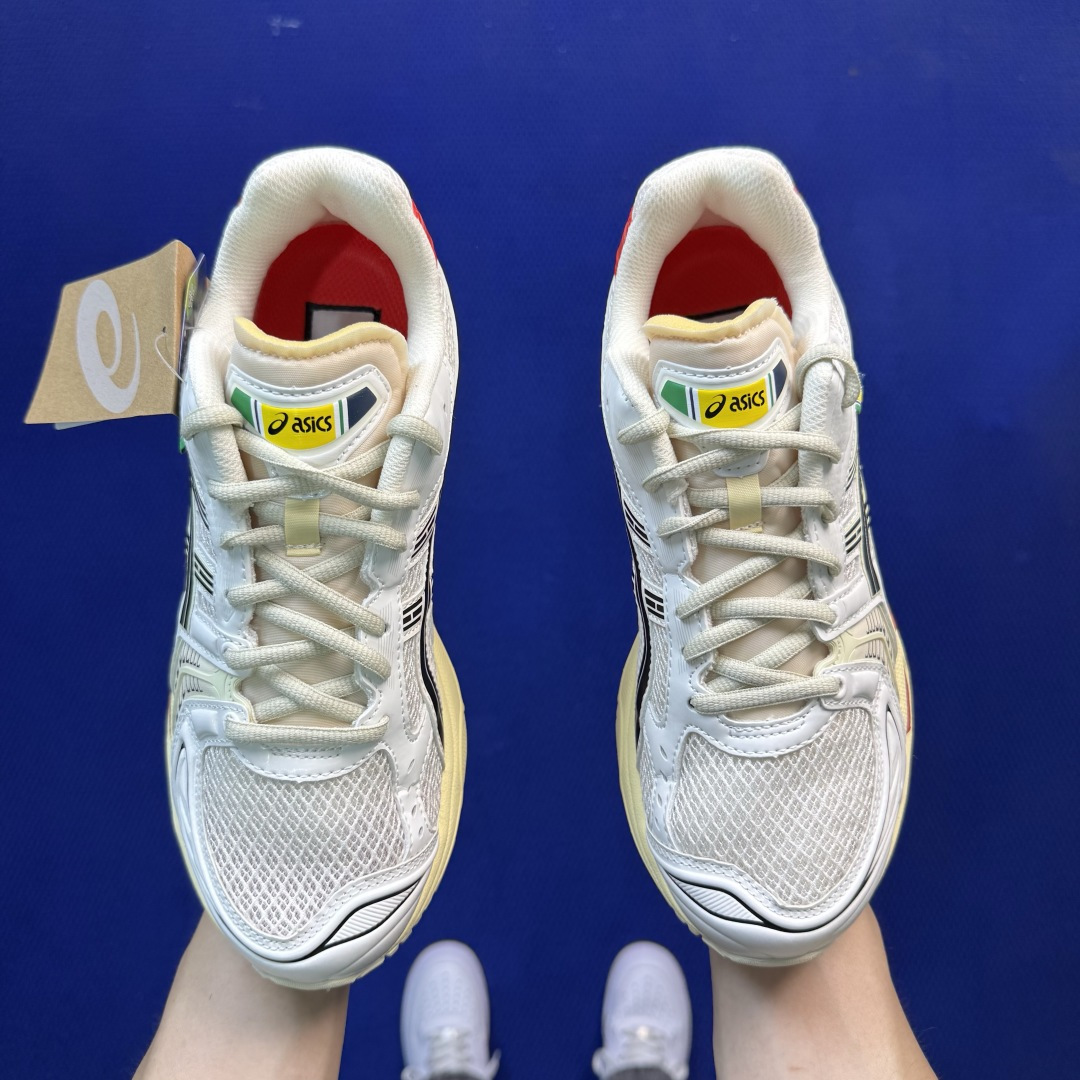 亚瑟士ASICS GEL-NYC系列 复古休闲鞋 第16色:1203A766-200 尺码：36-46带半码
