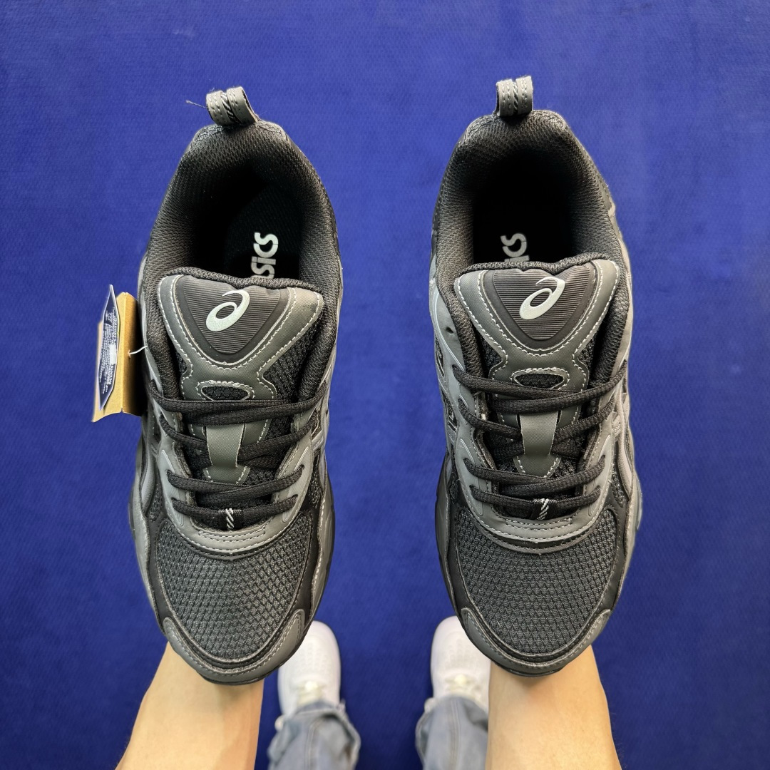 亚瑟士ASICS GEL-NYC系列 复古休闲鞋 第22色:1203A735-001 黑武士 尺码：36-46带半码
