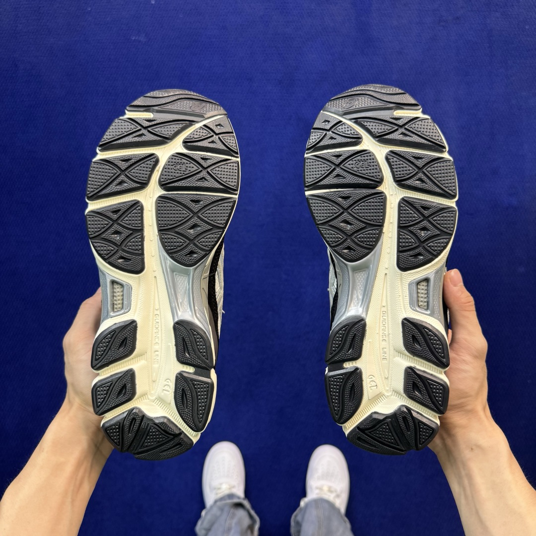 亚瑟士ASICS GEL-NYC系列 复古休闲鞋 第23色:1201A789-750 尺码：36-46带半码