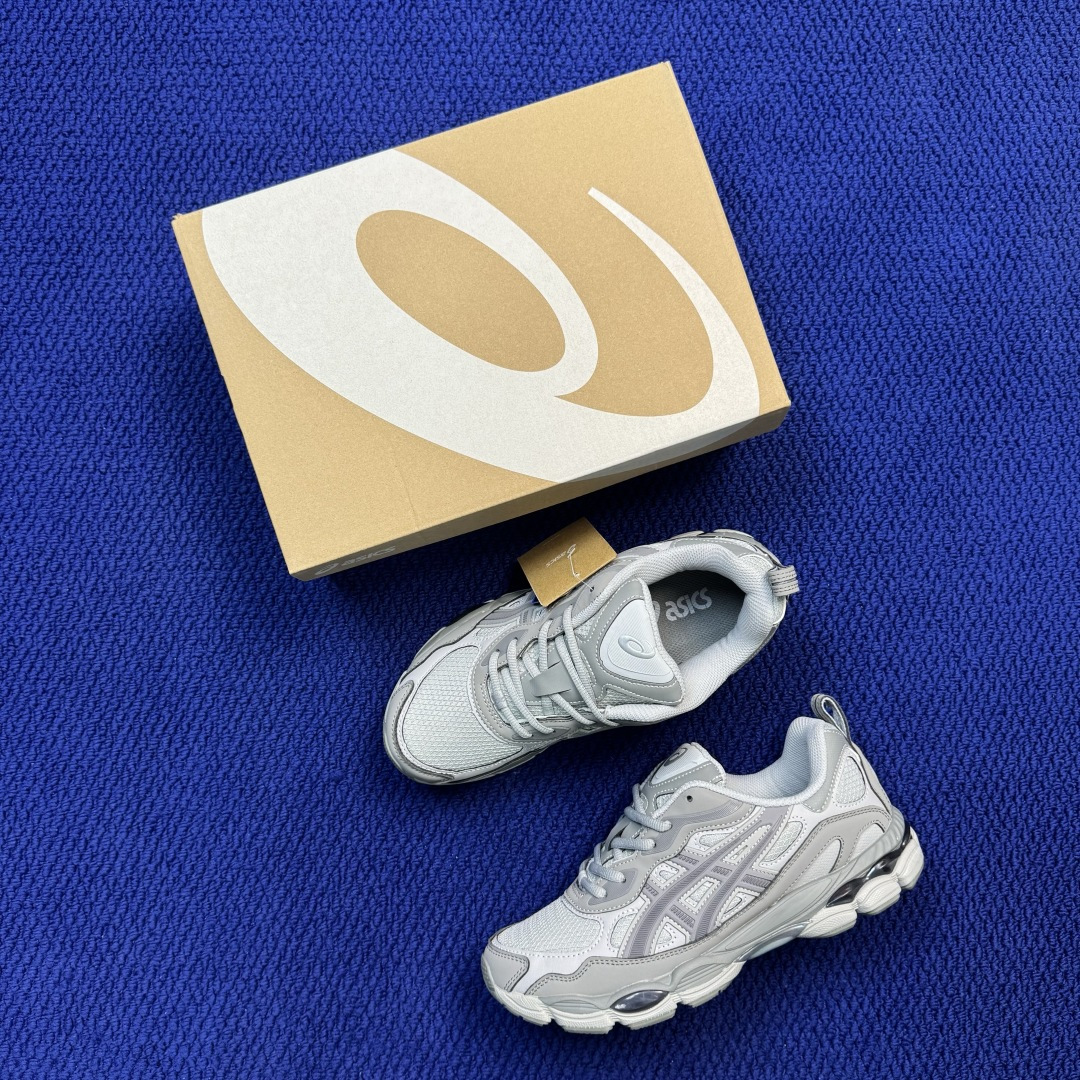 亚瑟士ASICS GEL-NYC系列 复古休闲鞋 第25色:1203A735-020 尺码：36-46带半码
