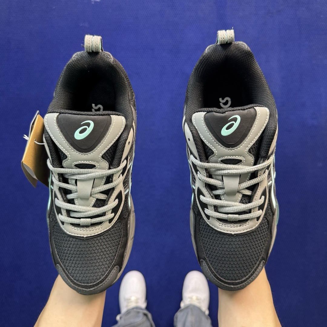亚瑟士ASICS GEL-NYC系列 复古休闲鞋 第26色:1203A735-024 尺码：36-46带半码