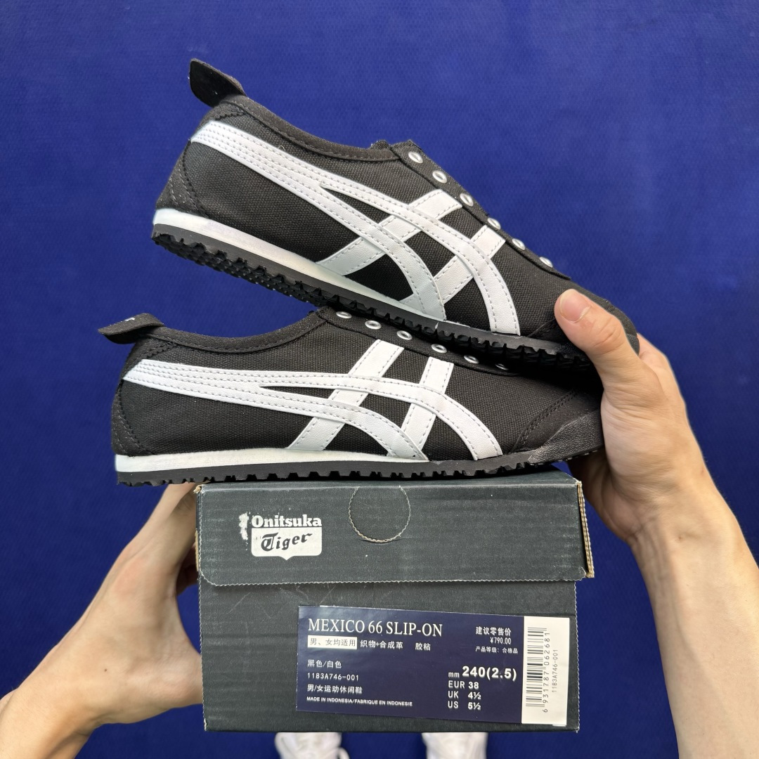 鬼冢虎 帆布面7色 ASICS Onitsuka Tiger Mexico 66 鬼冢虎 货号：1183A746-001