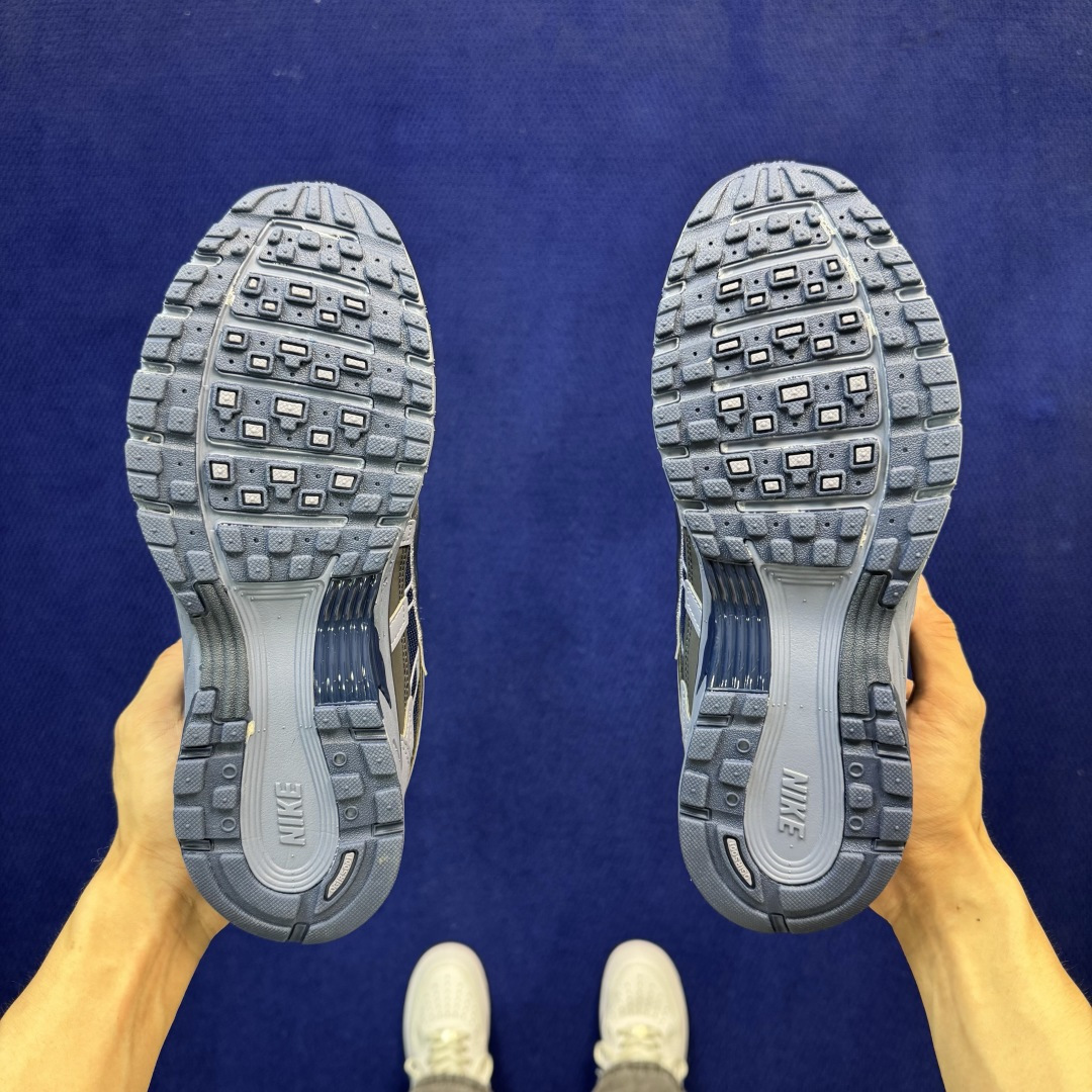 纯原 第93色:蓝色 耐克 Nike 低帮复古老爹风休闲运动舒适慢跑鞋 老爹鞋Initiator 独家出货 独家私模 原 纯原 第93色:蓝色 耐克 Nike 低帮复古老爹风休闲运动舒适慢跑鞋 老爹鞋Initiator 独家出货 独家私模 原