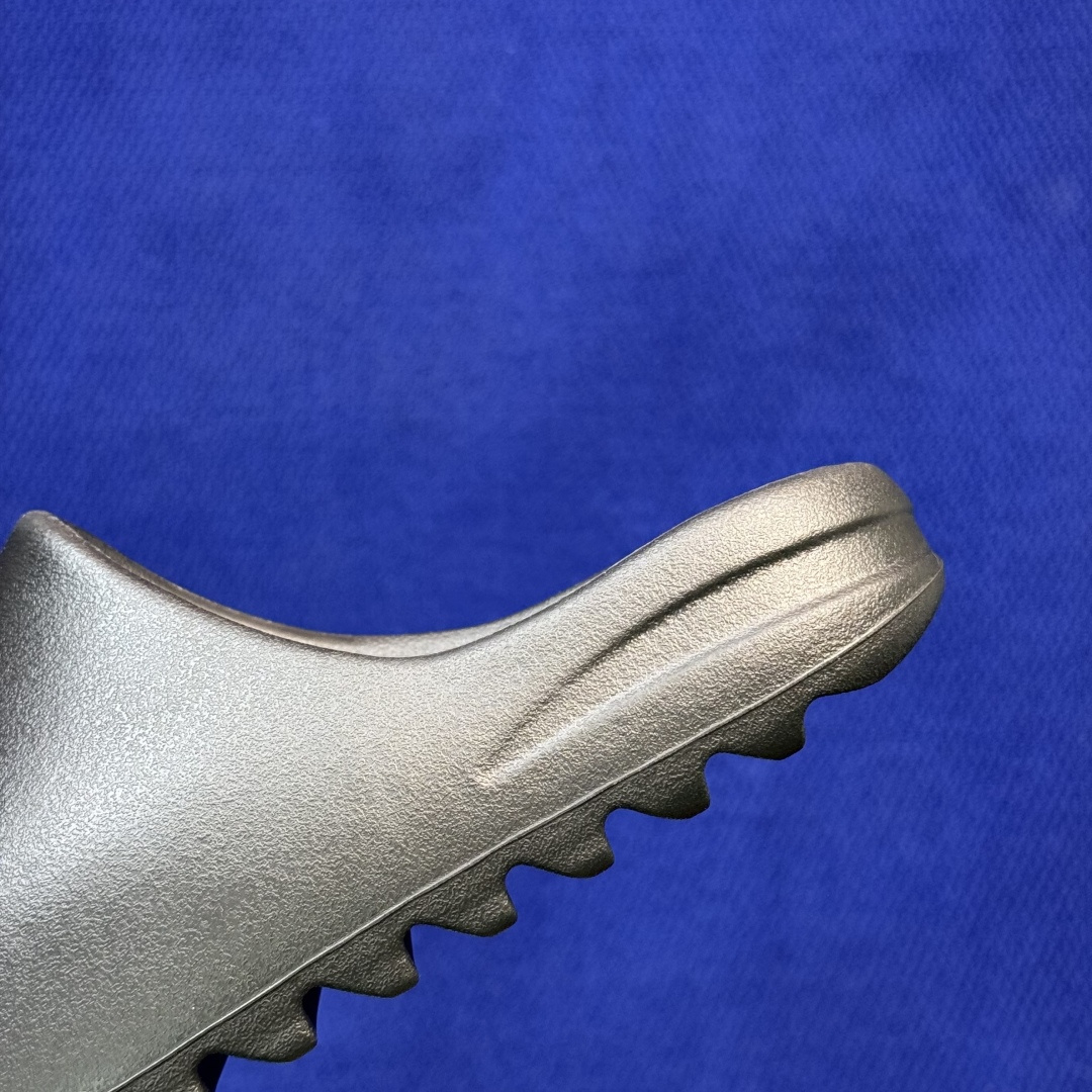 YEEZY YS-01 cream椰子一代拖鞋 黑色 正经高品质原材料！独立订单 尺码：6、7、8、9、10、11、12