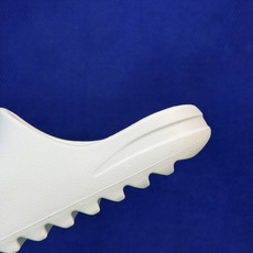 YEEZY YS-01 cream椰子一代拖鞋 纯白 正经高品质原材料!独立订单 尺码:6、7、8、9、10、11、12 YEEZY YS-01 cream椰子一代拖鞋 纯白 正经高品质原材料!独立订单 尺码:6、7、8、9、10、11、12