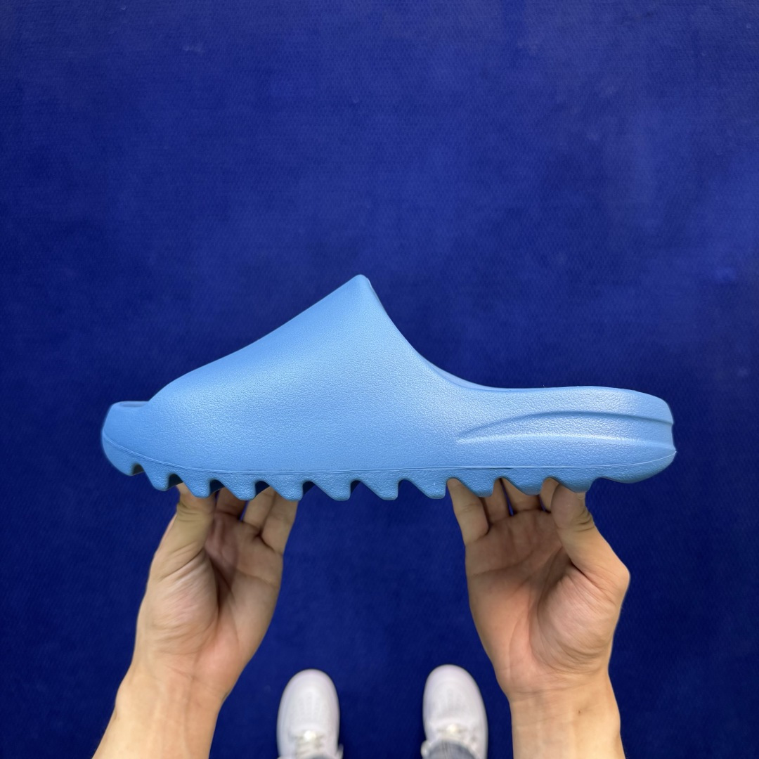 YEEZY YS-01 cream椰子一代拖鞋 蓝色 正经高品质原材料!独立订单 尺码:6、7、8、9、10、11、12 YEEZY YS-01 cream椰子一代拖鞋 蓝色 正经高品质原材料!独立订单 尺码:6、7、8、9、10、11、12