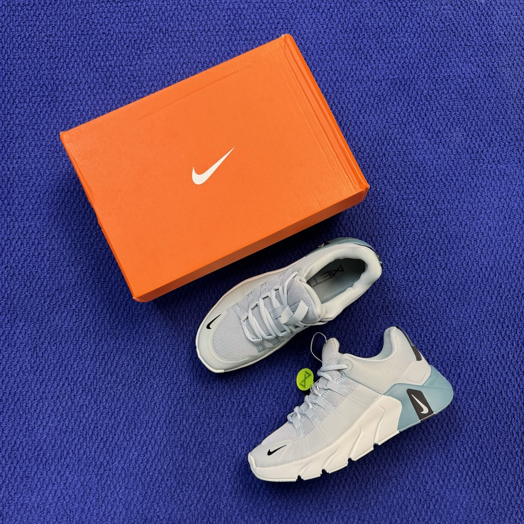 Nike Free Metcon 7 综合训练鞋 第9色:白绿 货号：II7405-003 尺码：36-46带半码