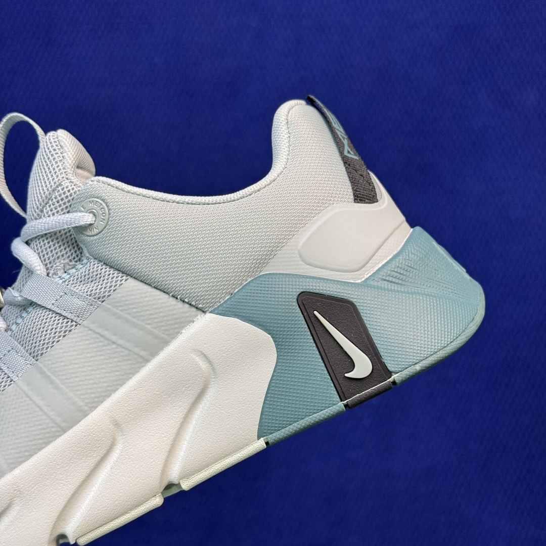 Nike Free Metcon 7 综合训练鞋 第9色:白绿 货号：II7405-003 尺码：36-46带半码