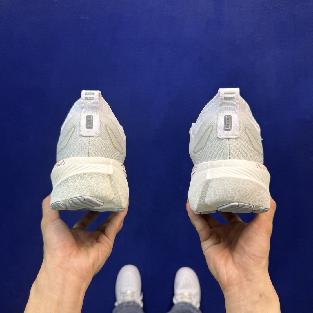 Brooks布鲁克斯 GLYCERIN 23 跑步鞋 第1色:白粉 货号：-1B-133 尺码：36-45带半码
