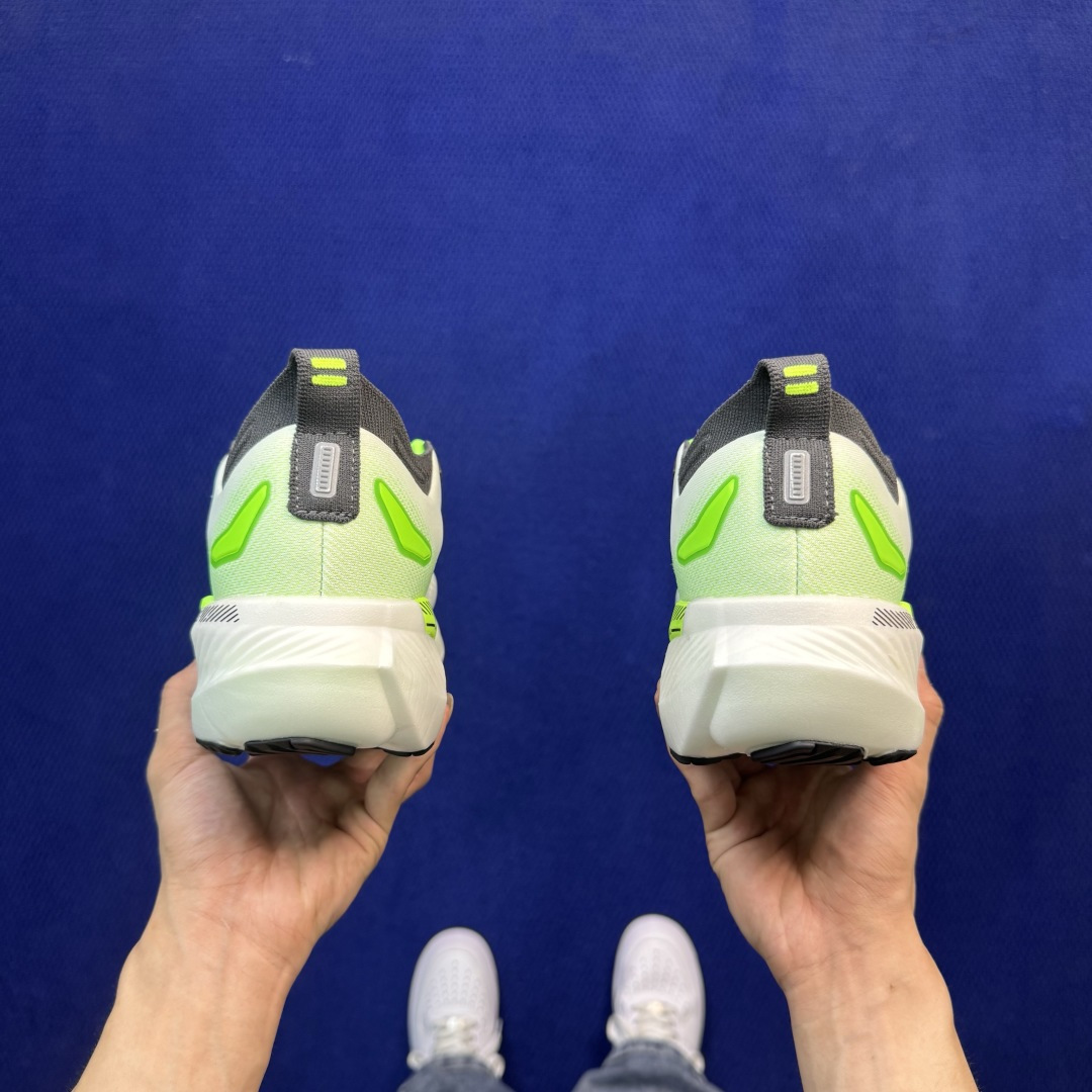 Brooks布鲁克斯 GLYCERIN 23 跑步鞋 第4色:白绿 货号：-1D-154 尺码：36-45带半码
