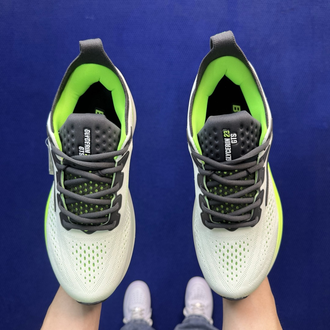 Brooks布鲁克斯 GLYCERIN 23 跑步鞋 第4色:白绿 货号：-1D-154 尺码：36-45带半码
