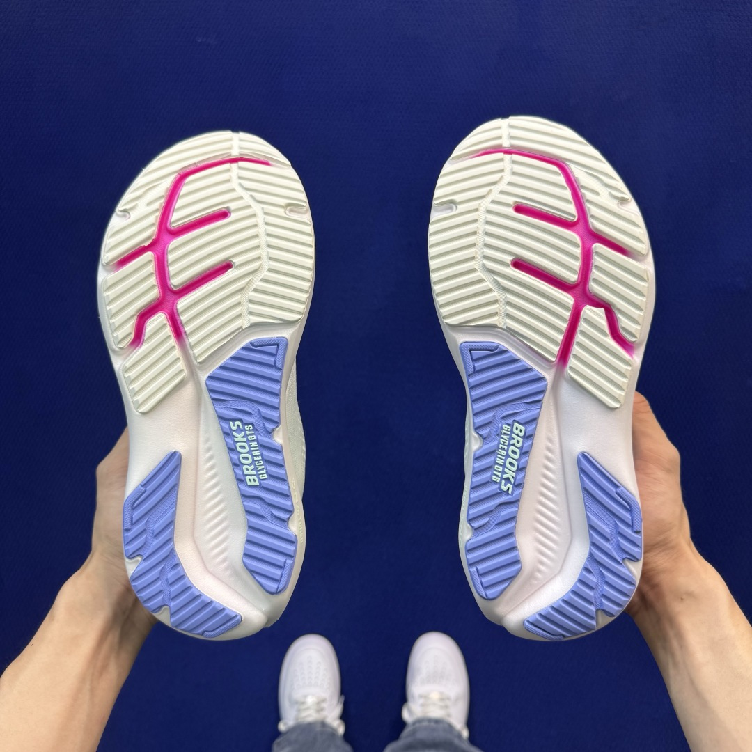Brooks布鲁克斯 GLYCERIN 23 跑步鞋 第5色:白粉浅绿 货号：-1B-144 尺码：36-45带半码