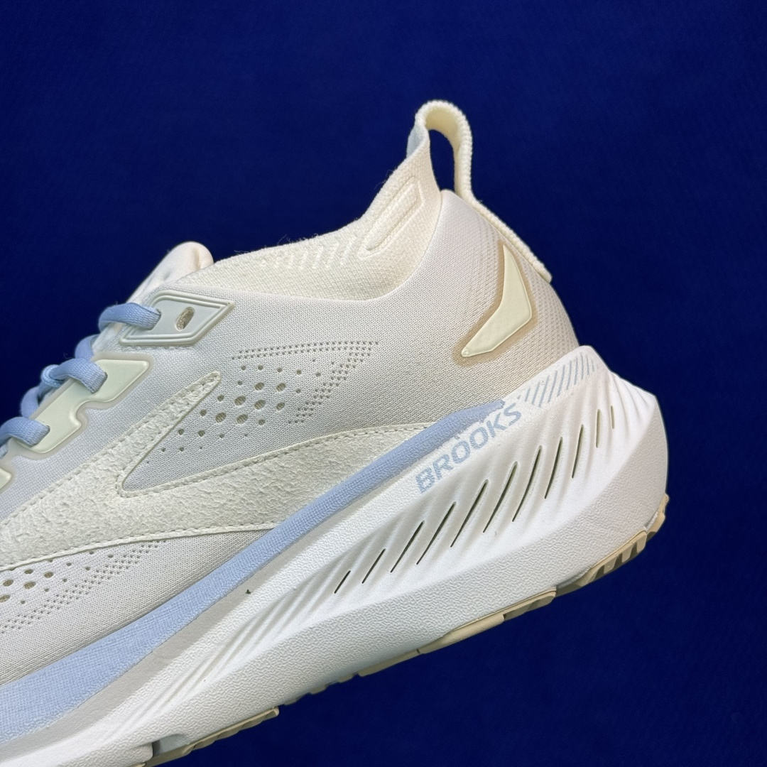 Brooks布鲁克斯 GLYCERIN 23 跑步鞋 第6色:棕色 货号：-1B-198 尺码：36-45带半码