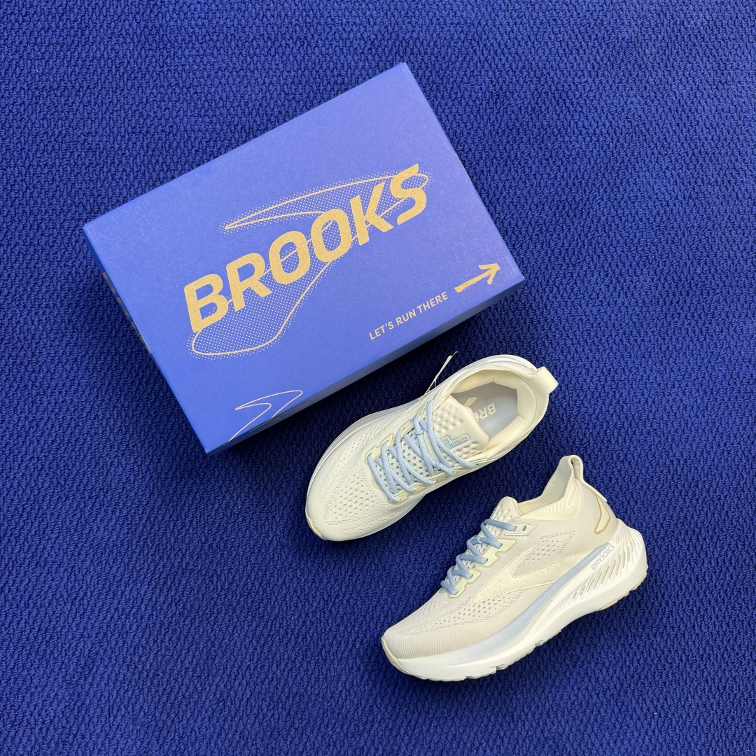 Brooks布鲁克斯 GLYCERIN 23 跑步鞋 第6色:棕色 货号：-1B-198 尺码：36-45带半码