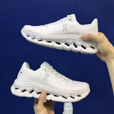 On昂跑系列 Cloudtilt 马拉松跑步鞋 货号:3ME 尺码:36 36.5 37 37.5 38 38.5 39 On昂跑系列 Cloudtilt 马拉松跑步鞋 货号:3ME 尺码:36 36.5 37 37.5 38 38.5 39