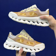 On昂跑系列 Cloudtilt Remix系列 马拉松跑步鞋 货号:3MG 尺码:36 36.5 37 37.5 38 On昂跑系列 Cloudtilt Remix系列 马拉松跑步鞋 货号:3MG 尺码:36 36.5 37 37.5 38