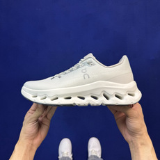 On昂跑系列 Cloudtilt 马拉松跑步鞋 货号:3ME 尺码:36 36.5 37 37.5 38 38.5 39 On昂跑系列 Cloudtilt 马拉松跑步鞋 货号:3ME 尺码:36 36.5 37 37.5 38 38.5 39