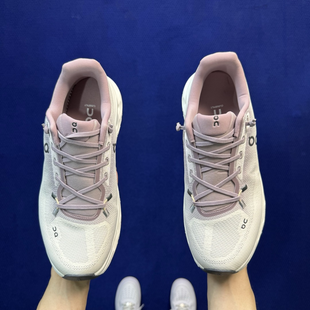 On昂跑系列 Cloudtilt 马拉松跑步鞋 货号:3WE 尺码:36 36.5 37 37.5 38 38.5 39 On昂跑系列 Cloudtilt 马拉松跑步鞋 货号:3WE 尺码:36 36.5 37 37.5 38 38.5 39