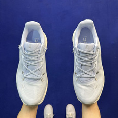 On昂跑系列 Cloudtilt 马拉松跑步鞋 货号:3WE 尺码:36 36.5 37 37.5 38 38.5 39 On昂跑系列 Cloudtilt 马拉松跑步鞋 货号:3WE 尺码:36 36.5 37 37.5 38 38.5 39