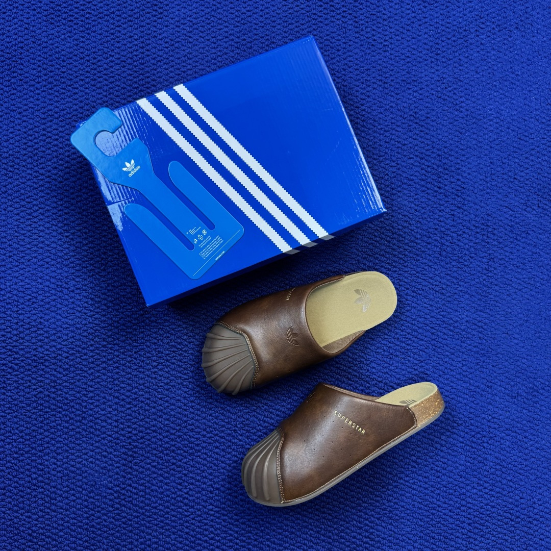 阿迪勃肯鞋拖鞋 第15色:棕色光面皮贝壳头 adidas originals Adimule Superstar 一脚蹬