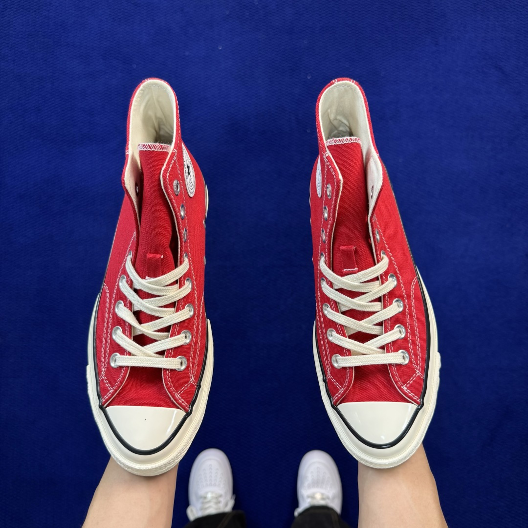 2026匡威全新发布!Converse CHUCK 70 X 星星标帆布鞋 红色高帮 货号:A24232C 尺码:35 2026匡威全新发布!Converse CHUCK 70 X 星星标帆布鞋 红色高帮 货号:A24232C 尺码:35