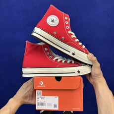 2026匡威全新发布!Converse CHUCK 70 X 星星标帆布鞋 红色高帮 货号:A24232C 尺码:35 2026匡威全新发布!Converse CHUCK 70 X 星星标帆布鞋 红色高帮 货号:A24232C 尺码:35