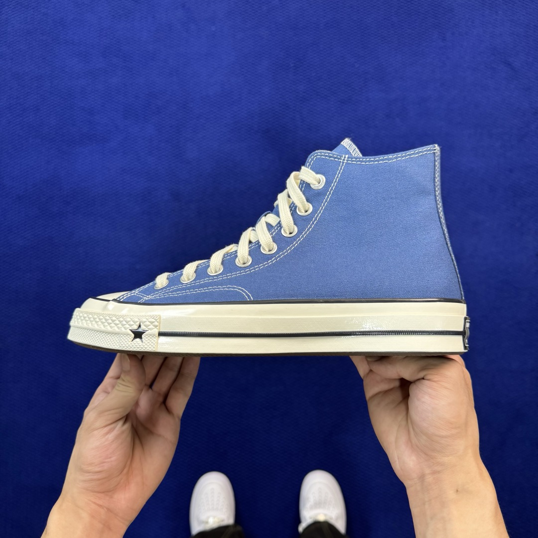 2026匡威全新发布!Converse CHUCK 70 X 星星标帆布鞋 蓝色高帮 货号:A24231C 尺码:35 2026匡威全新发布!Converse CHUCK 70 X 星星标帆布鞋 蓝色高帮 货号:A24231C 尺码:35