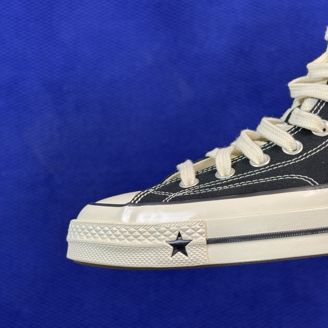 2026匡威全新发布！Converse CHUCK 70 X 星星标帆布鞋 黑色高帮 货号：A24225C 尺码：35 