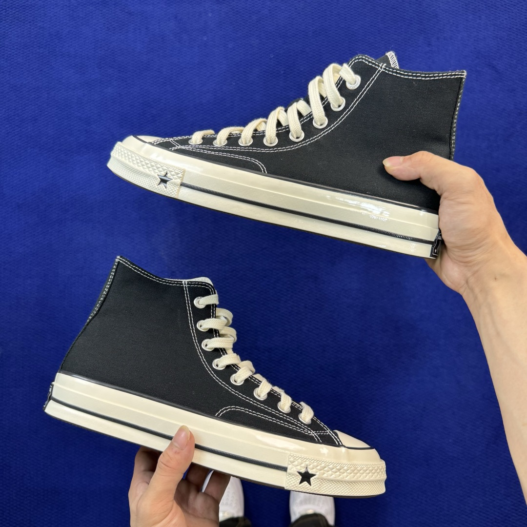 2026匡威全新发布！Converse CHUCK 70 X 星星标帆布鞋 黑色高帮 货号：A24225C 尺码：35 