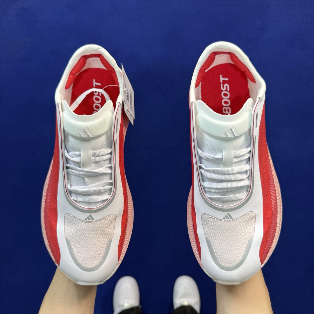 adidas Hyperboost Edge 巴斯夫爆米花跑步鞋 第1色:白红 货号：KI1913 尺码：36-46带半