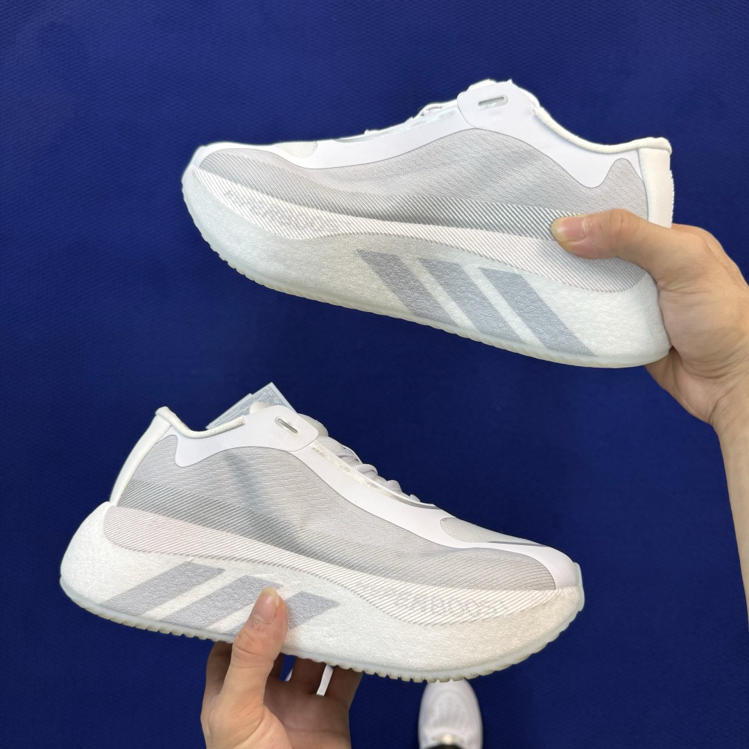 adidas Hyperboost Edge 巴斯夫爆米花跑步鞋 第3色:白灰 货号：KK0288 尺码：36-46带半