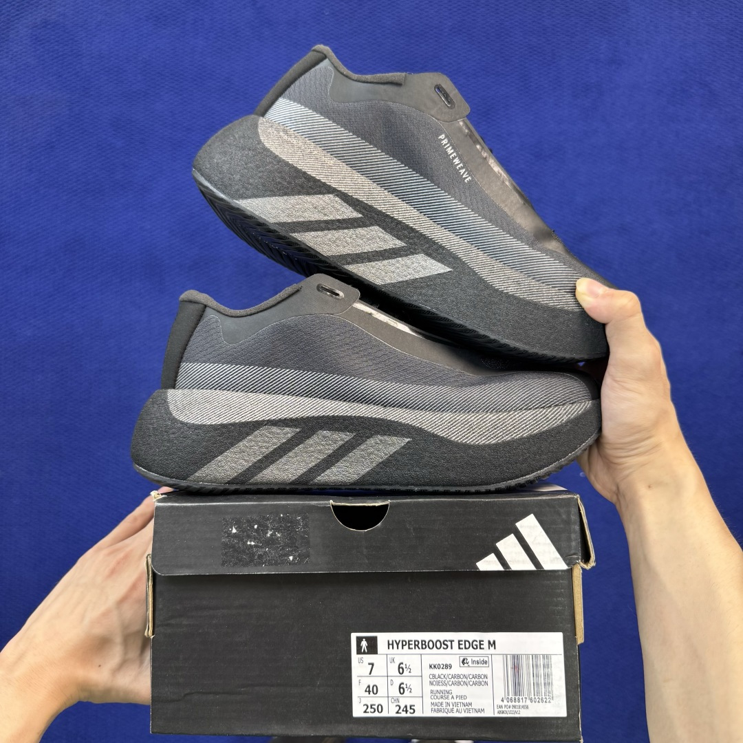 adidas Hyperboost Edge 巴斯夫爆米花跑步鞋 第4色:黑色 货号：KK0289 尺码：36-46带半