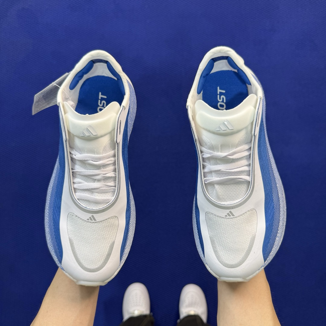 adidas Hyperboost Edge 巴斯夫爆米花跑步鞋 第5色:白蓝 货号：KI1911 尺码：36-46带半