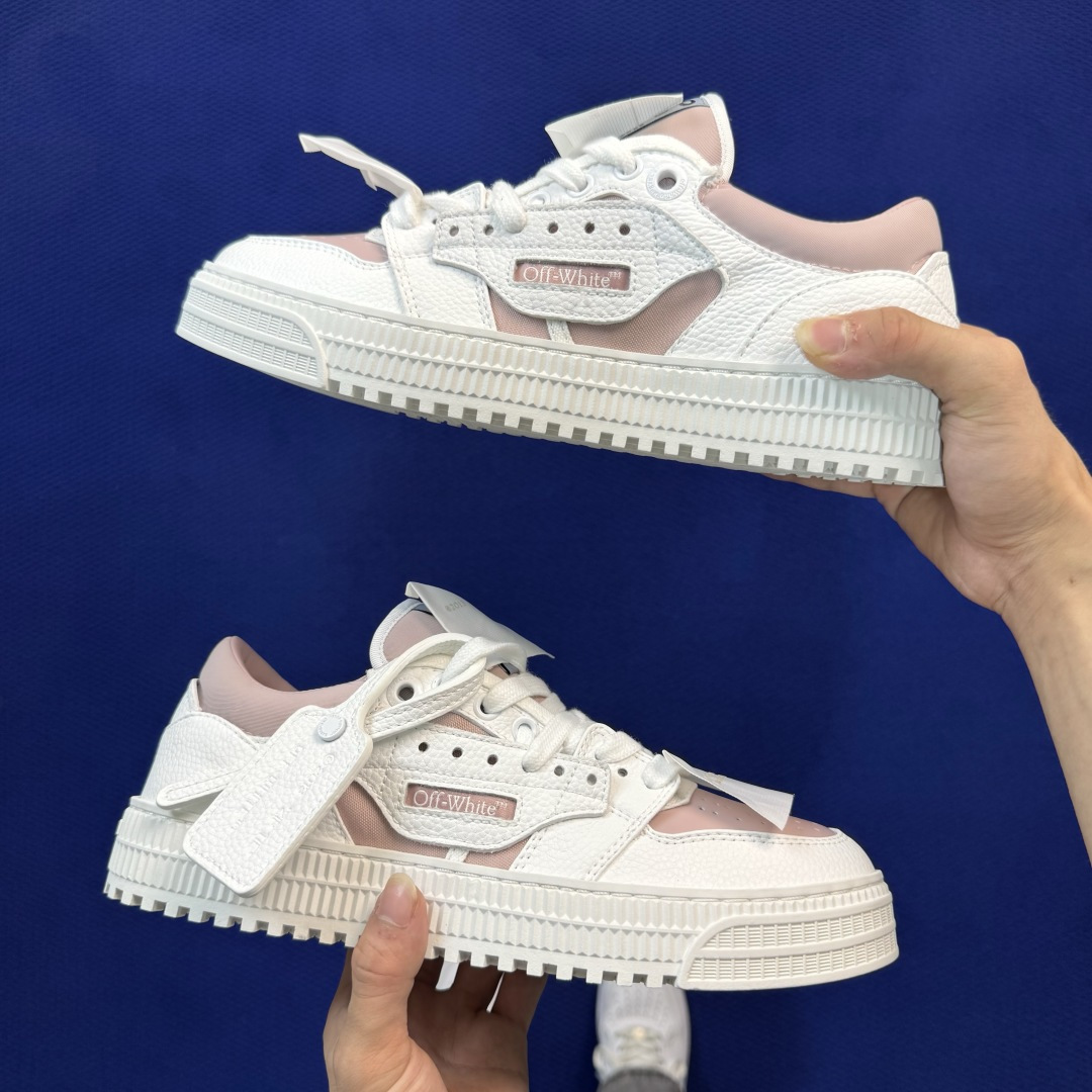 顶奢OW板鞋 OFF-WHITE 3.0 Court 第4色:肉粉 市面最强品质!全方位复刻!带原装扣全套包装 尺码:3 顶奢OW板鞋 OFF-WHITE 3.0 Court 第4色:肉粉 市面最强品质!全方位复刻!带原装扣全套包装 尺码:3