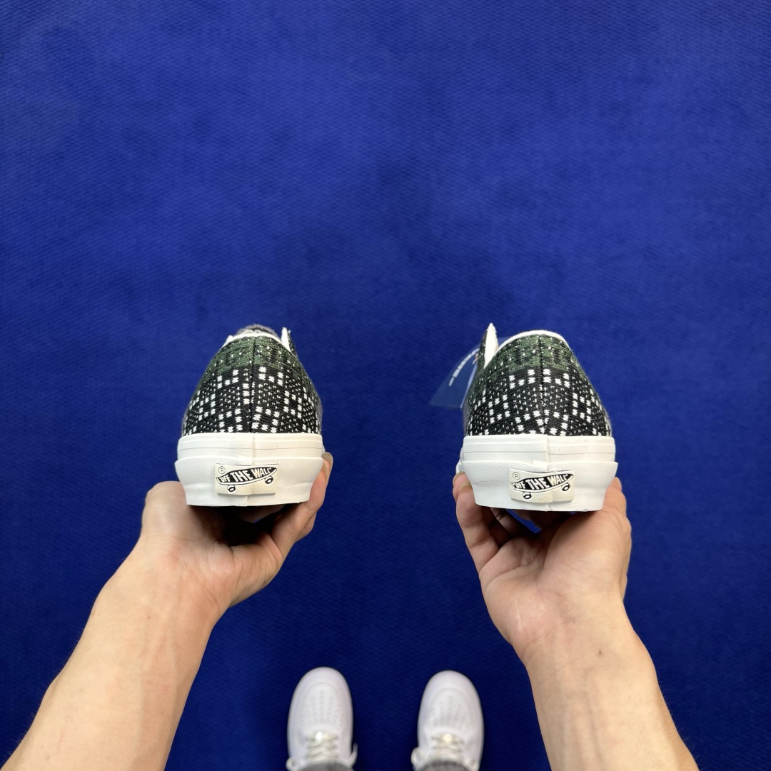 虎扑版!Vans Old Skool 低帮 163V 纯原级别外贸订单!万斯经典 硫化帆布板鞋 正品海鸥线 鞋头包边完美 虎扑版!Vans Old Skool 低帮 163V 纯原级别外贸订单!万斯经典 硫化帆布板鞋 正品海鸥线 鞋头包边完美