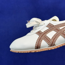 鬼冢虎范思哲联名舞蹈鞋 共8色女鞋🥿 VERSACE × Onitsuka Tiger 范思哲 联名款 Tai-Chi 鬼冢虎范思哲联名舞蹈鞋 共8色女鞋🥿 VERSACE × Onitsuka Tiger 范思哲 联名款 Tai-Chi