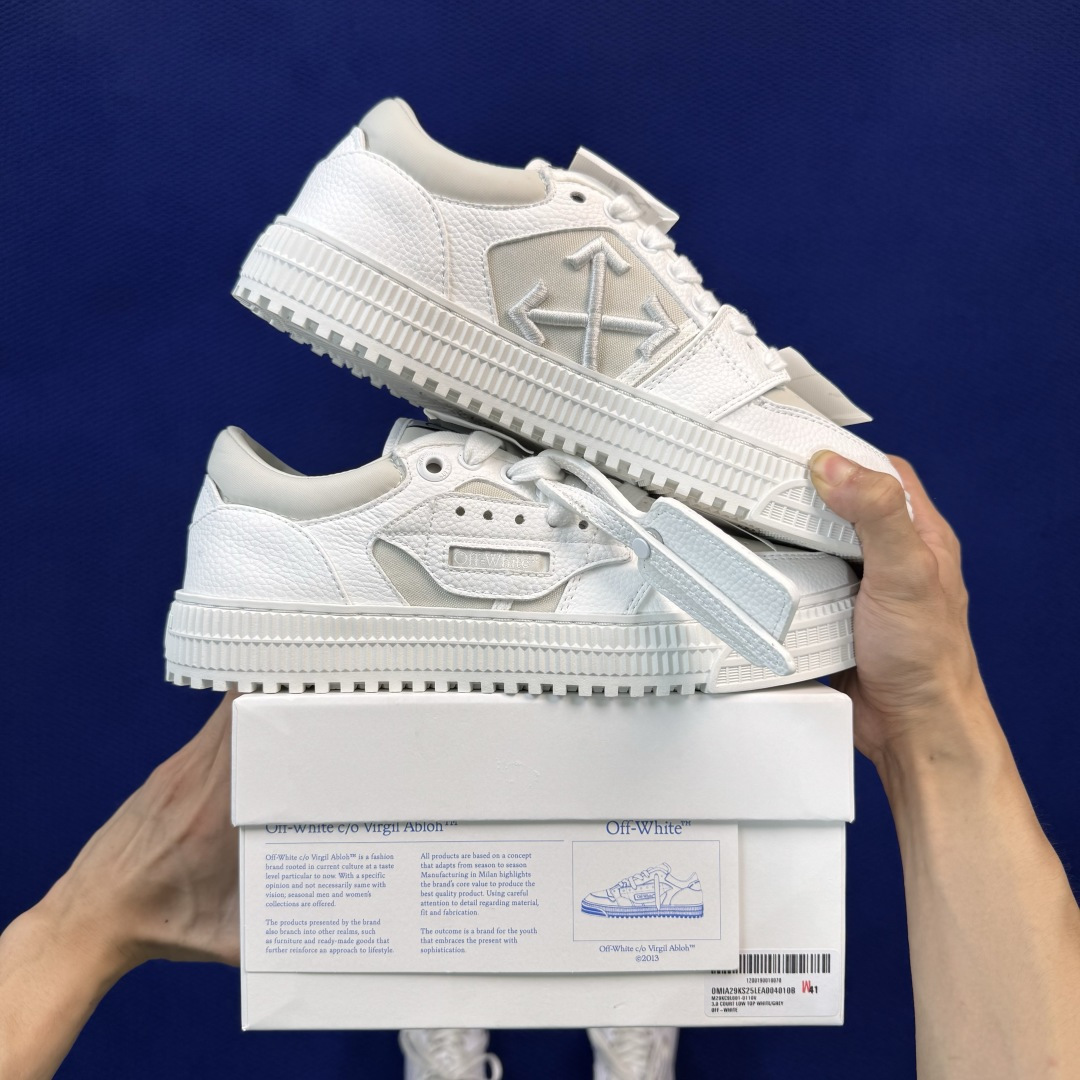 顶奢OW板鞋 OFF-WHITE 3.0 Court 第5色:白色 市面最强品质！全方位复刻！带原装扣全套包装 尺码：3