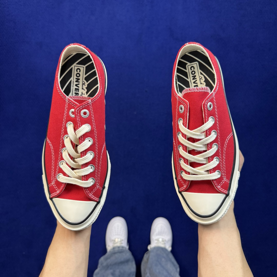2026匡威全新发布！Converse CHUCK 70X 星星标帆布鞋 大红色低帮 货号：A24235C 尺码：35 