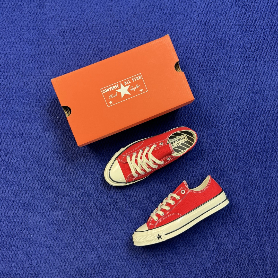 2026匡威全新发布！Converse CHUCK 70X 星星标帆布鞋 大红色低帮 货号：A24235C 尺码：35 