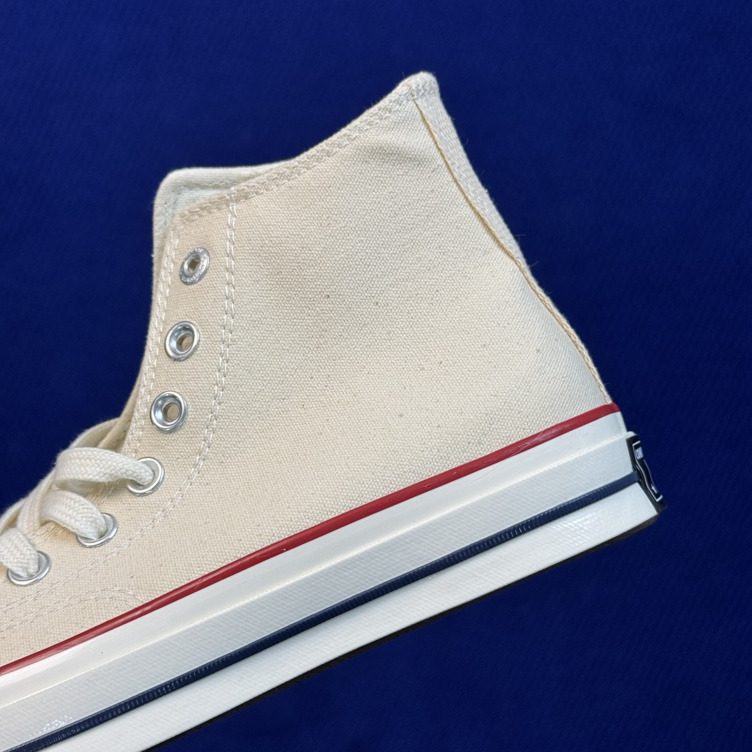 2026匡威全新发布!Converse CHUCK 70X 星星标帆布鞋 米白色高帮 货号:A24226C 尺码:35 2026匡威全新发布!Converse CHUCK 70X 星星标帆布鞋 米白色高帮 货号:A24226C 尺码:35