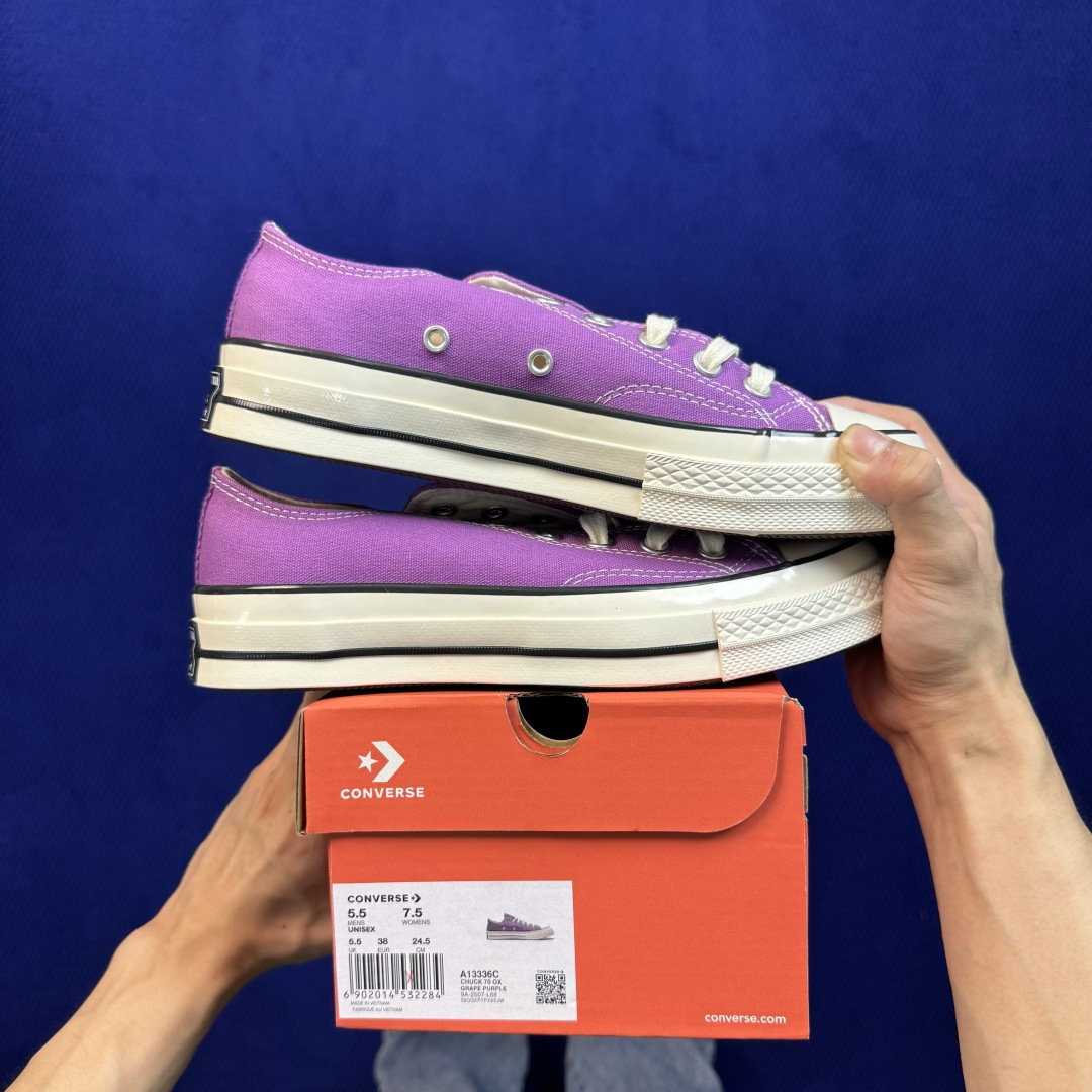 虎扑版‼️ 匡威 葡萄紫低帮 A13336C Converse 匡威 Chuck 70 1970S 帆布休闲板鞋 行业一 虎扑版‼️ 匡威 葡萄紫低帮 A13336C Converse 匡威 Chuck 70 1970S 帆布休闲板鞋 行业一