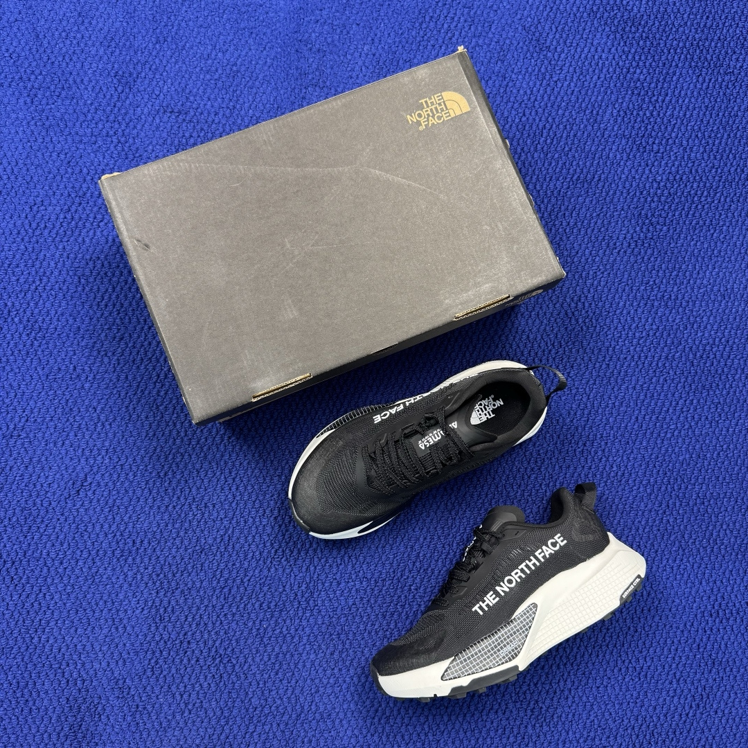 北面越野跑鞋 THE NORTH FACE Altamesa 500 V2 网纱面 第1色：黑白 尺码：36-45
