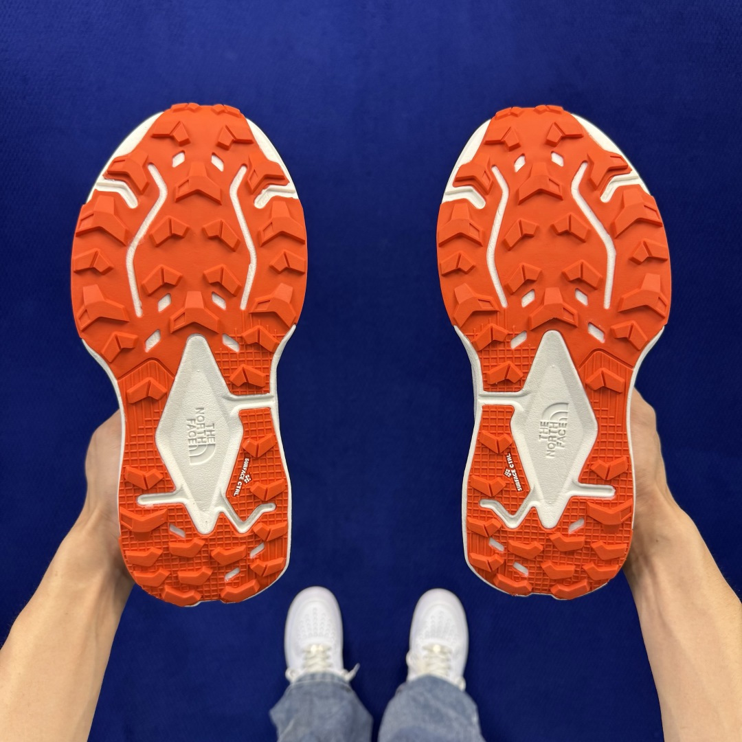 北面越野跑鞋 THE NORTH FACE Altamesa 500 V2 网纱面 第4色：白红 尺码：36-45
