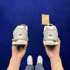 亚瑟士ASICS GEL-NYC系列 复古休闲鞋 第31色:1203A383-114 尺码:36 37 37.5 38 亚瑟士ASICS GEL-NYC系列 复古休闲鞋 第31色:1203A383-114 尺码:36 37 37.5 38