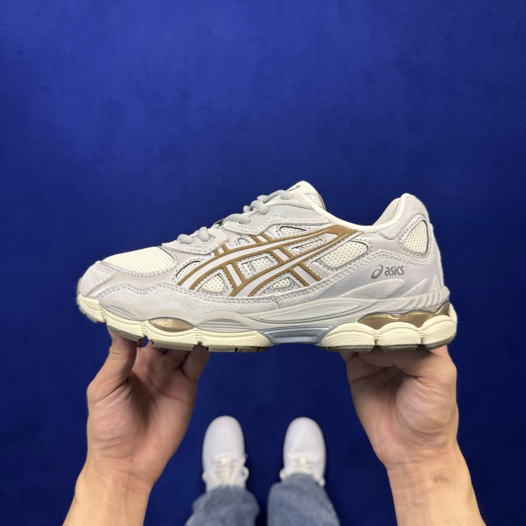亚瑟士ASICS GEL-NYC系列 复古休闲鞋 第31色:1203A383-114 尺码：36 37 37.5 38 