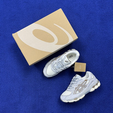 亚瑟士ASICS GEL-NYC系列 复古休闲鞋 第31色:1203A383-114 尺码:36 37 37.5 38 亚瑟士ASICS GEL-NYC系列 复古休闲鞋 第31色:1203A383-114 尺码:36 37 37.5 38